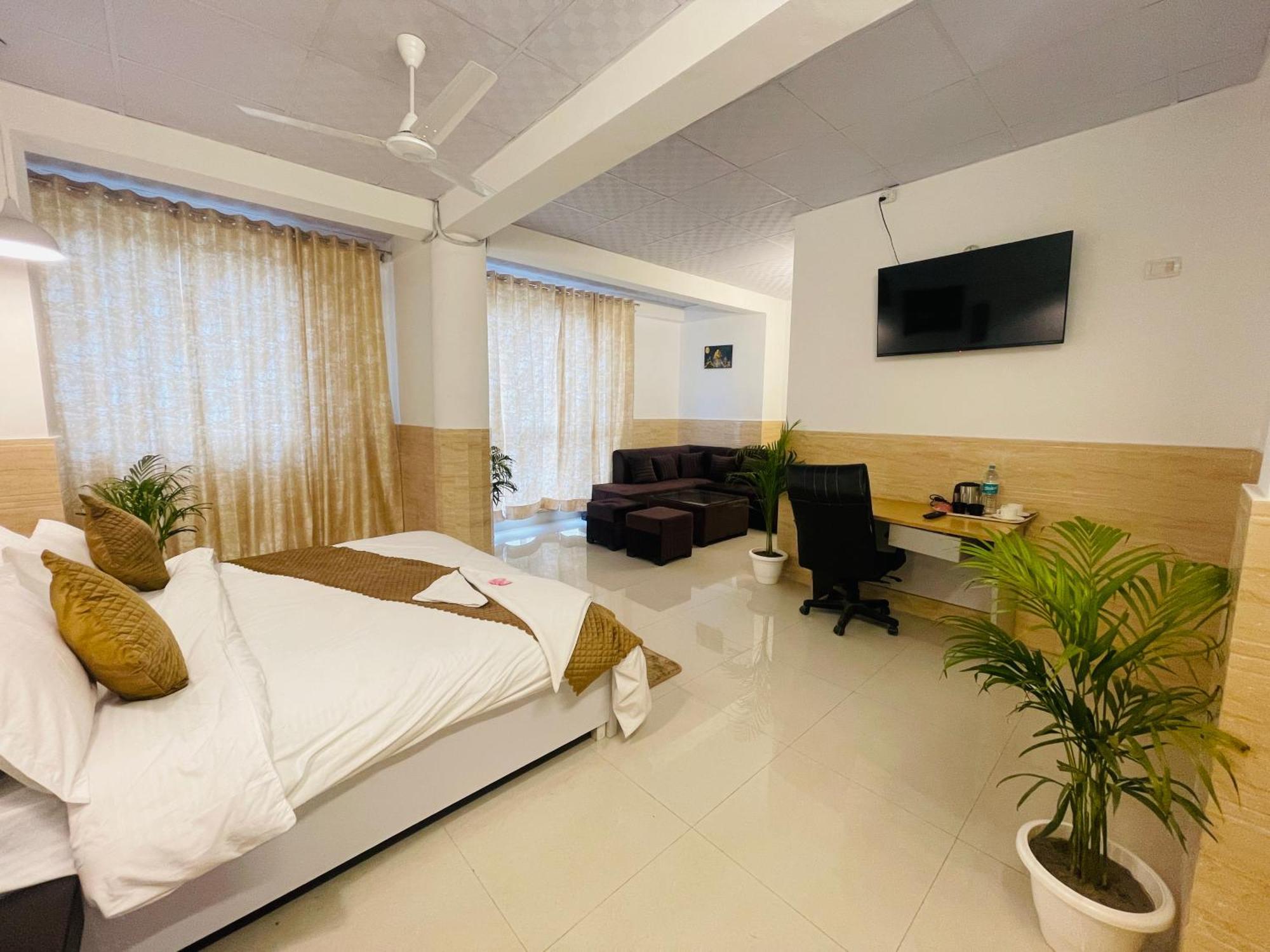 Hotel Relax In - Noida Sector 18 المظهر الخارجي الصورة