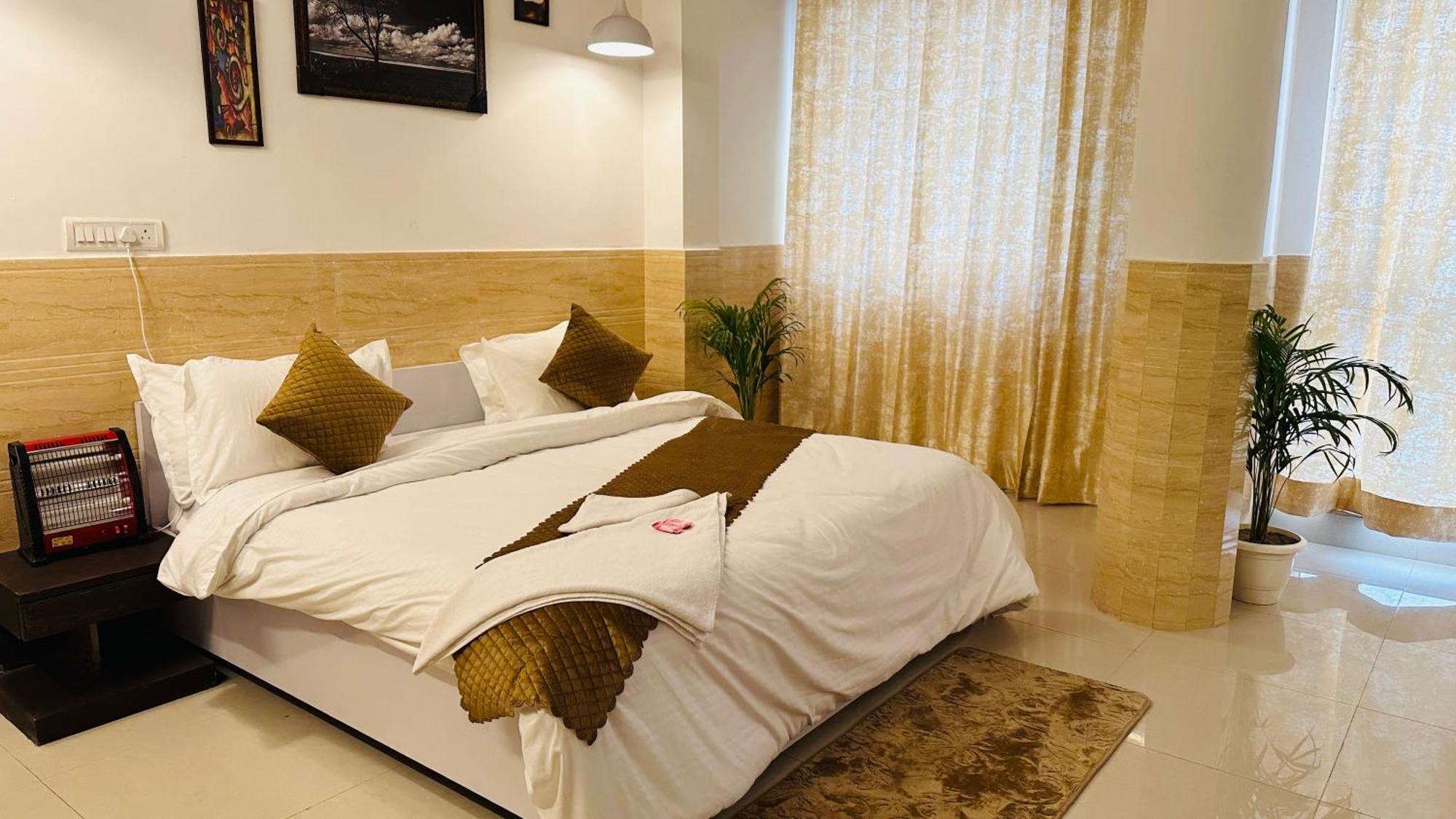 Hotel Relax In - Noida Sector 18 المظهر الخارجي الصورة
