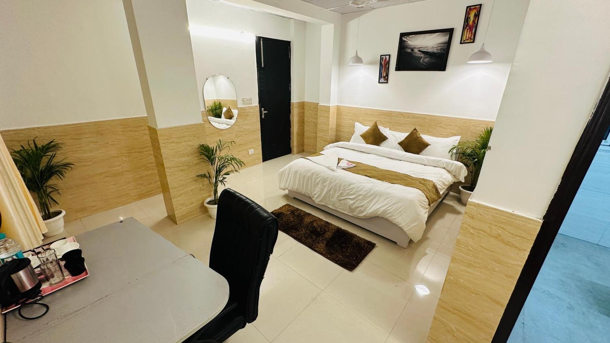 Hotel Relax In - Noida Sector 18 المظهر الخارجي الصورة